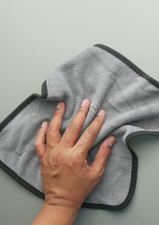 How to clean kitchen surfaces